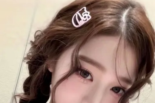 王一博郭富城马年春晚幕后花絮曝光！两代舞王同框反差萌太好磕