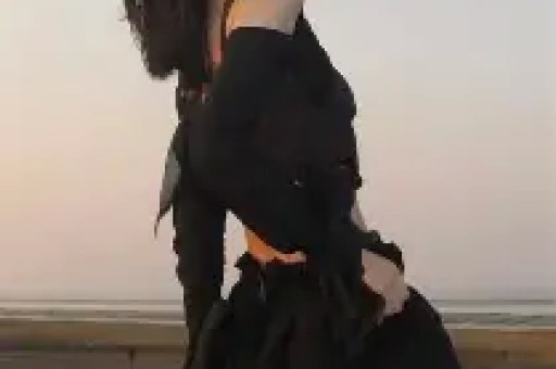 不顾央视警告顶风作案和刘涛传绯闻的杨烁成为跳梁小丑
